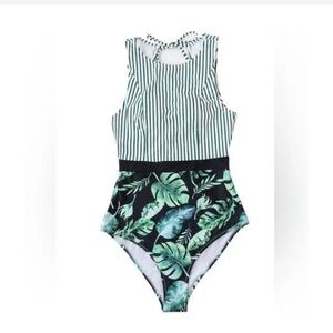 Cupshe One Piece Swimsuit NWT. Size XL.